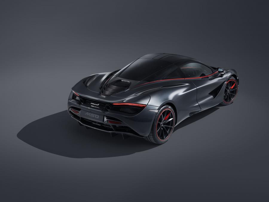  McLaren MSO 720S Stealth Theme 2018 года  (фото 2 из 8)